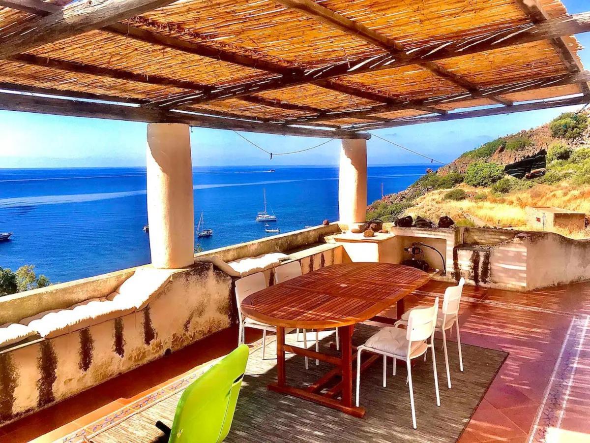 The House Of The Rock Villa Alicudi Exterior foto